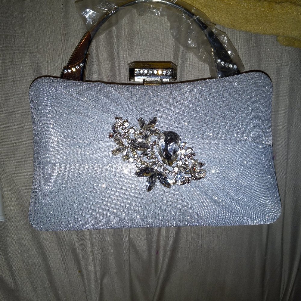 Purse - Picture 2 of 2
